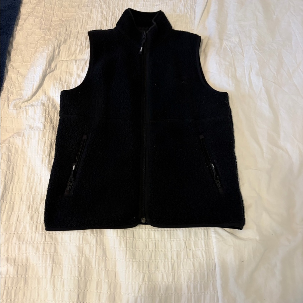 Black Sherpa Fleece Vest - Women - Picture 4 of 4
